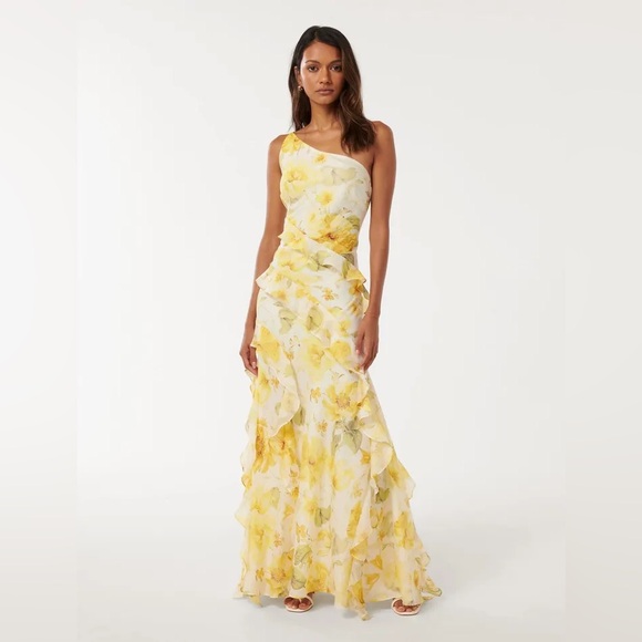 Ever New Dresses & Skirts - Ever New Belle Petite One Shoulder Gown Yellow Floral One-Shoulder Dress